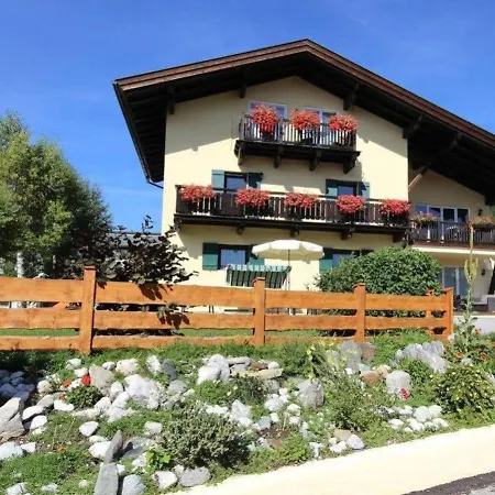 In Seefeld Near Rosshuette Daire Seefeld in Tirol