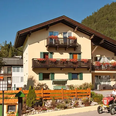 In Seefeld Near Rosshuette